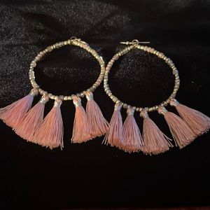 Earrings pink